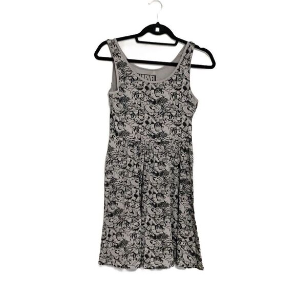 Marvel Her Universe S Fit & Flare Mini Dress Avengers Captain America Iron Man - Picture 3 of 16